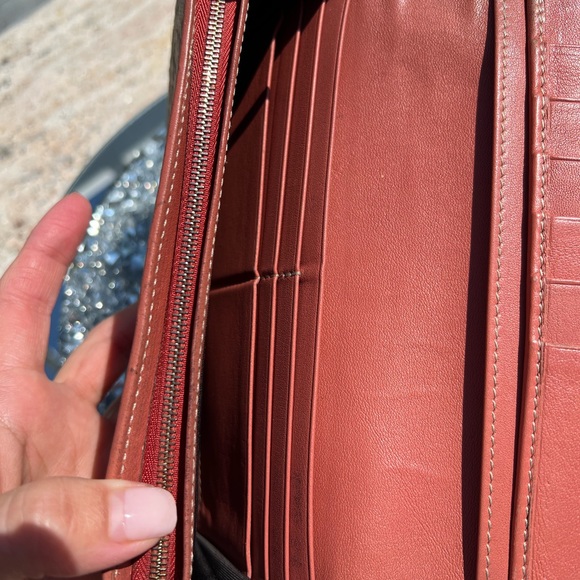 GUCCI LEATHER & DIAMANTE CANVAS WALLET - Picture 5 of 11